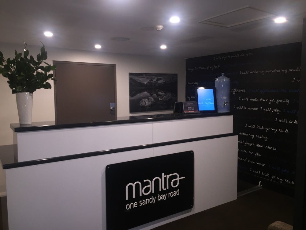 Mantra One Sandy Bay Road Гобарт Екстер'єр фото