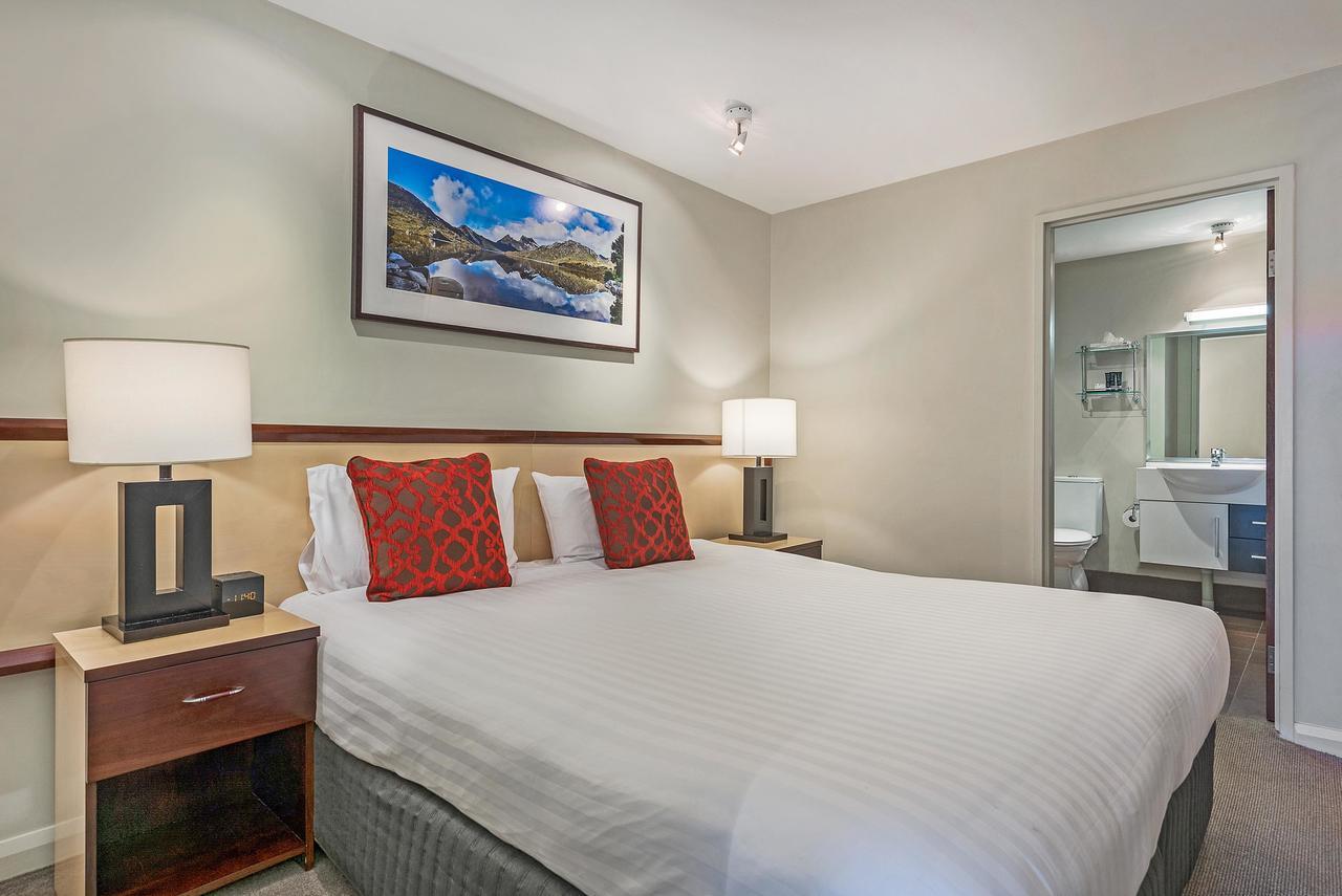 Mantra One Sandy Bay Road Гобарт Екстер'єр фото