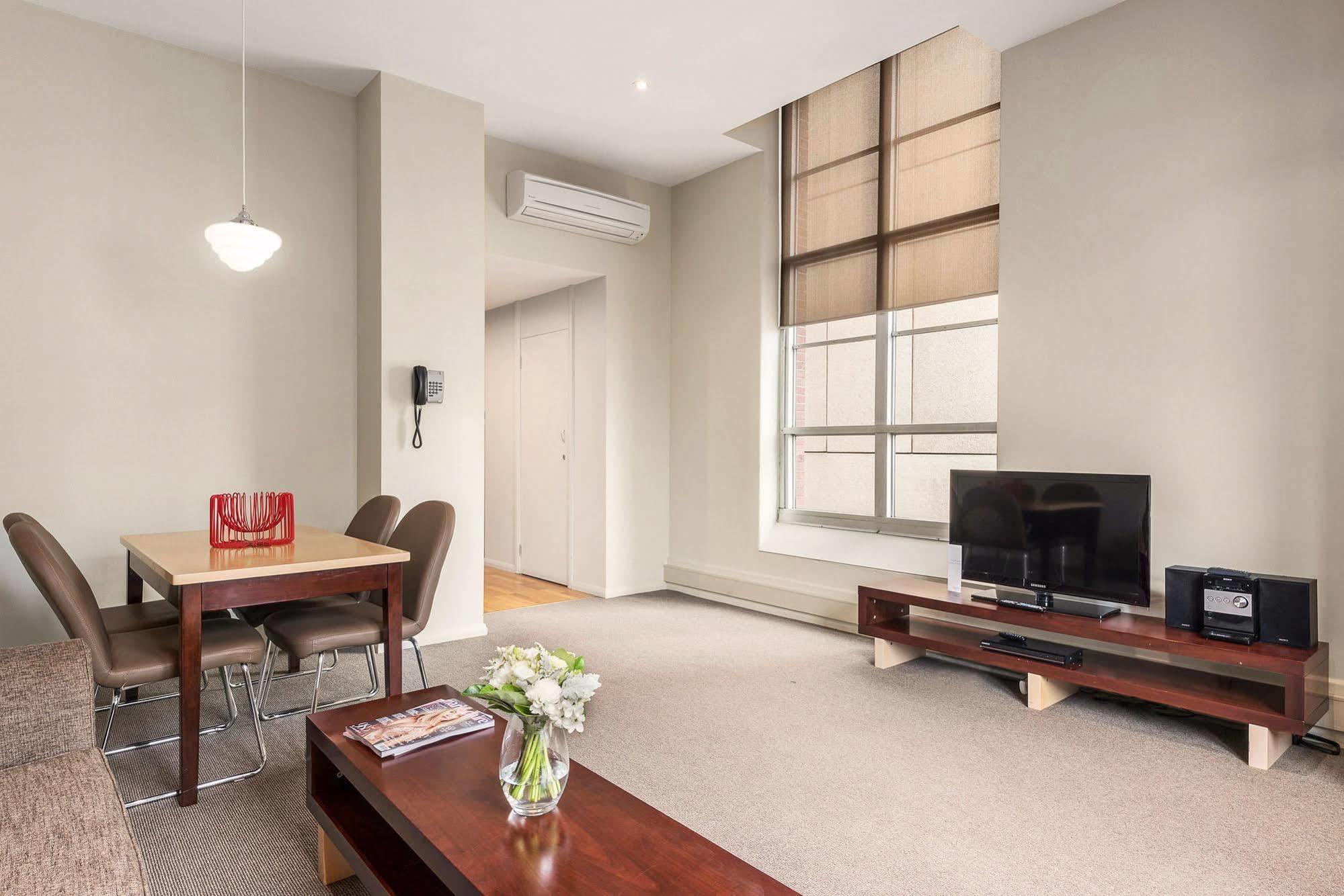 Mantra One Sandy Bay Road Гобарт Екстер'єр фото